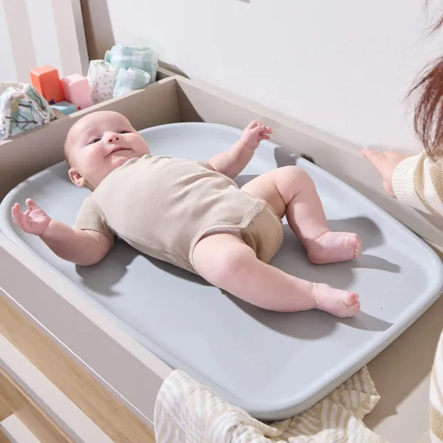 Tutti Bambini Cushi Mini omyvatelná přebalovací podložka Cloud