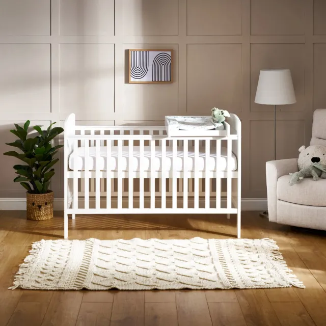 Obaby Grace dětská postýlka s matrací 140 × 70 cm