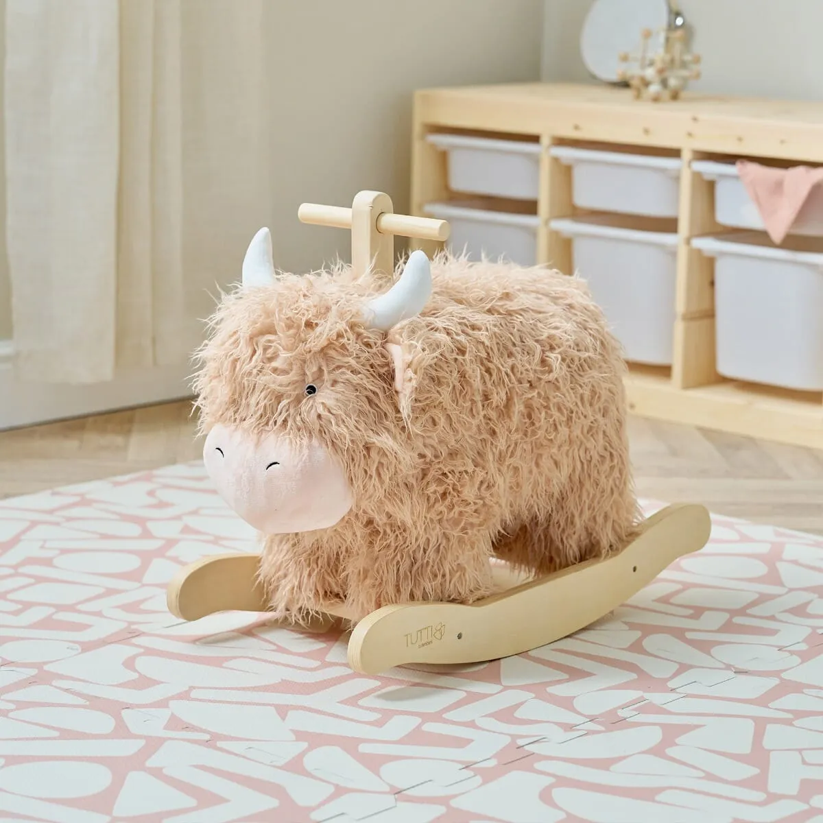 Tutti Bambini Douglas the Highland Cow houpací hračka