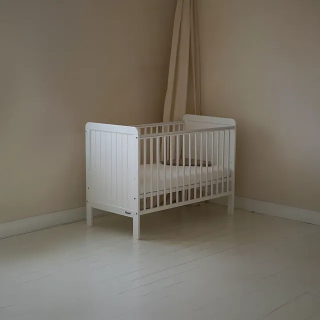 Woodies Country dřevěná postýlka 120 × 60 bílá