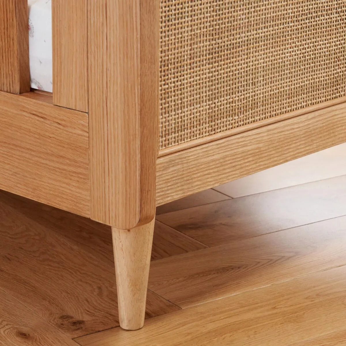 Tutti Bambini Japandi Cot Bed dětská postýlka