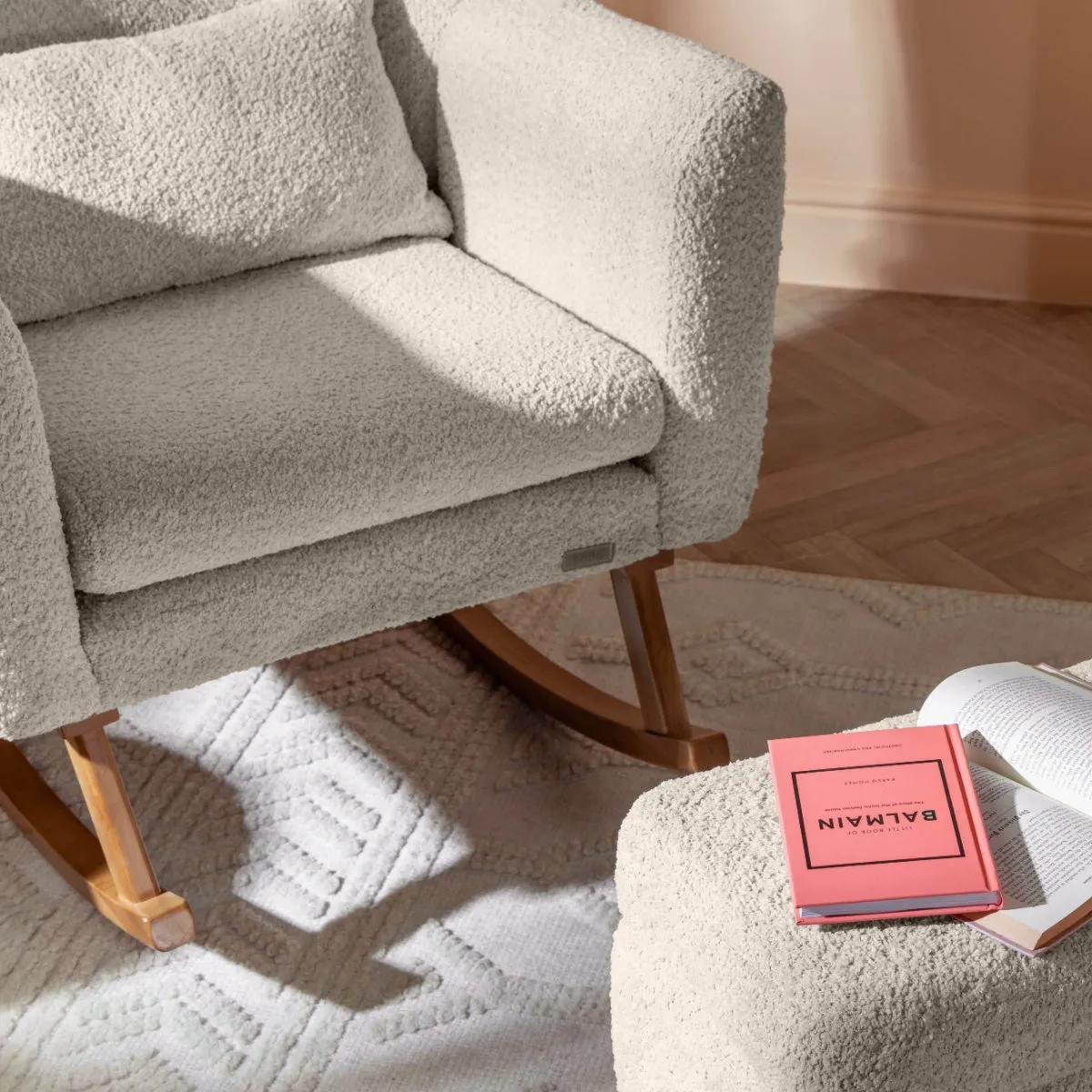 Tutti Bambini Oscar Luxe kojicí křeslo s podnožkou
