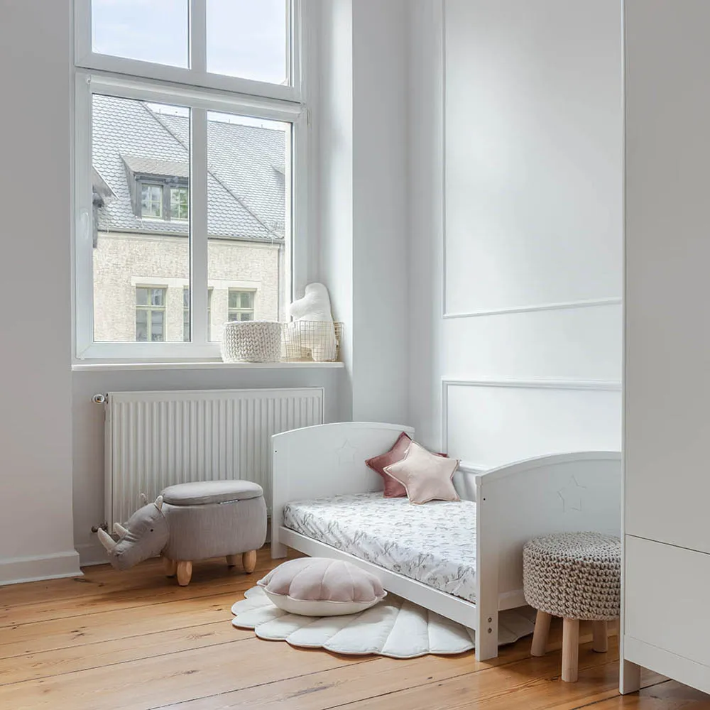 Woodies Starlight Cot Bed dětská postýlka 140 × 70 cm s přestavbou