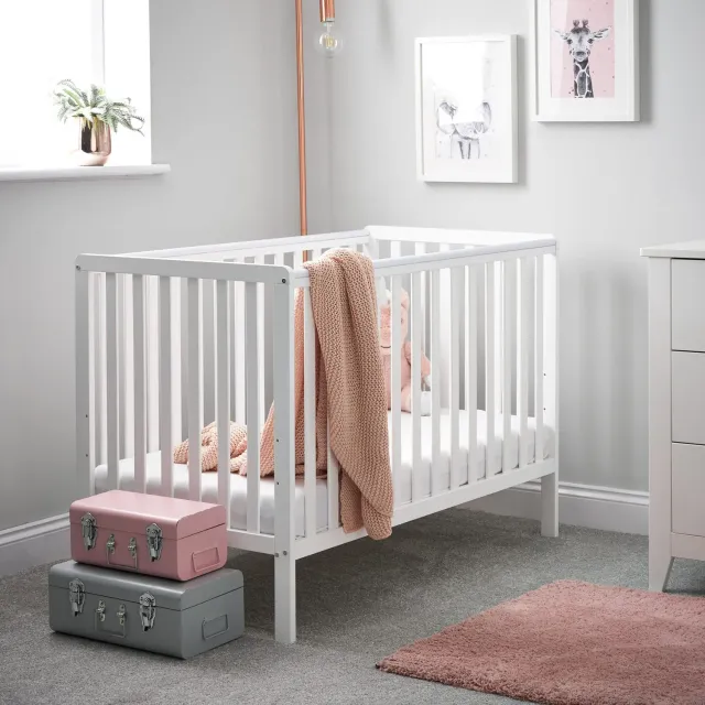 Obaby Bantam postýlka 120x60 bílá nastavitelná