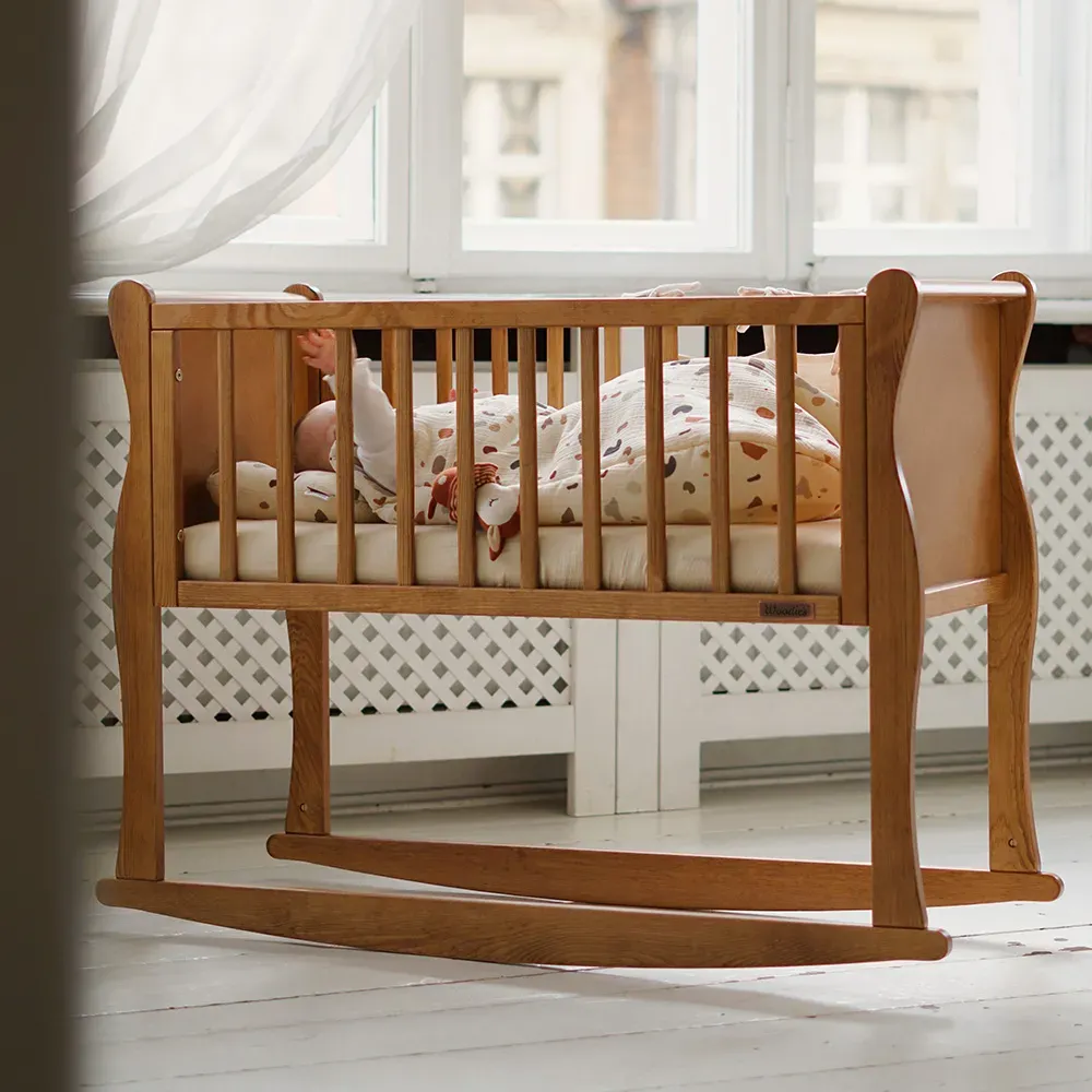 Woodies Noble Crib vintage kolébka 90×40 dřevěná