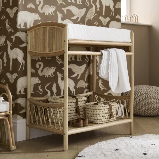 Cuddleco Aria Wave přebalovací pult ratan 50×77×92
