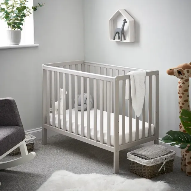 Obaby Bantam Space Saver postýlka 100x50