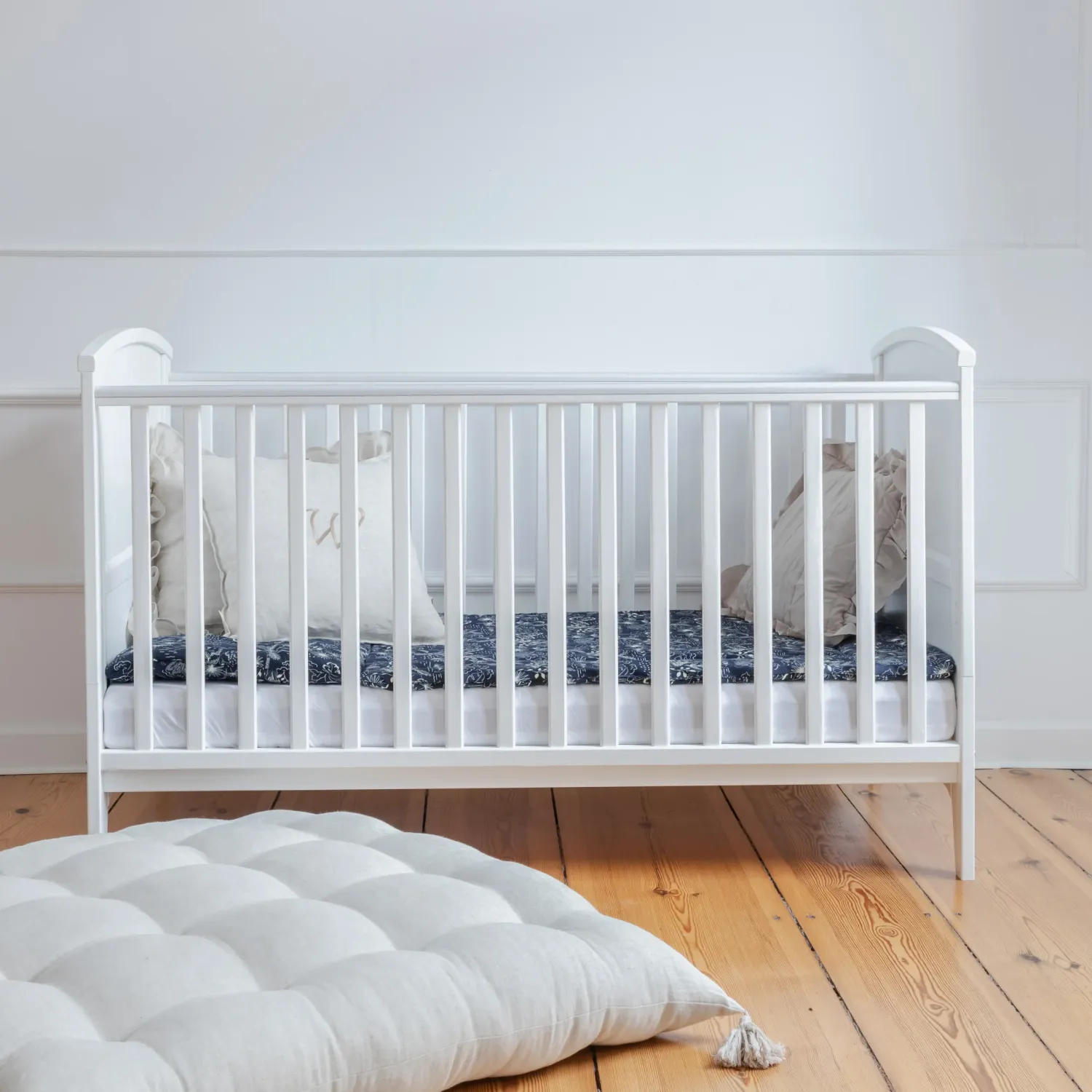 Woodies Starlight Cot Bed dětská postýlka 140 × 70 cm s přestavbou