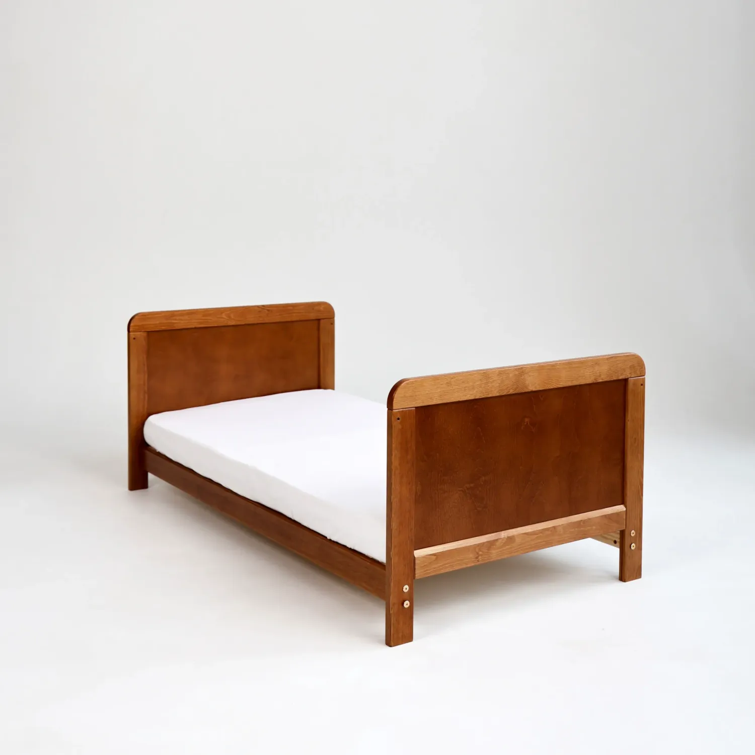 Woodies Classic Cot Bed vintage postýlka 140×70 cm